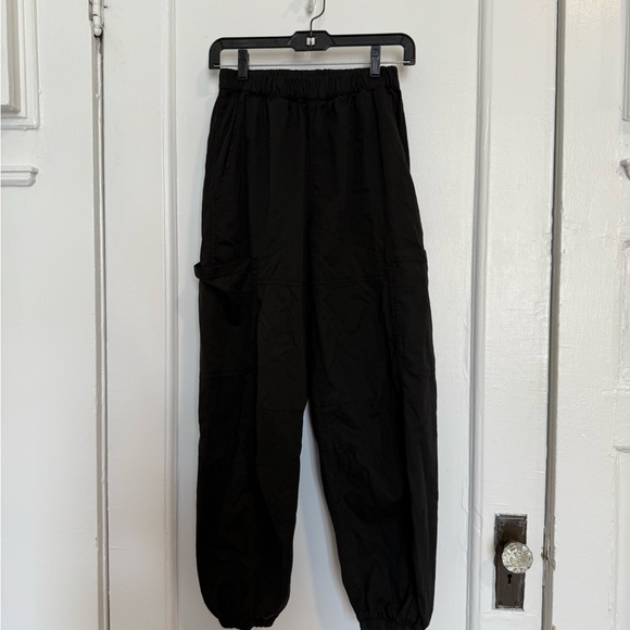 LOUP EMILY BARREL LEG CARGO PANTS - BLACK - Picture 6 of 6